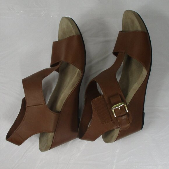 COMFORT PLUS Tan Wedge Sandals Size 9.5 - Picture 5 of 9